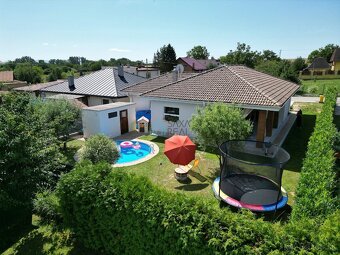 TOP zariadená novostavba, bazén, štýl a kvalita - Seleška - 18