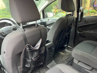 Ford Grand C-Max 1.5 TDCi 7 miestn - 18