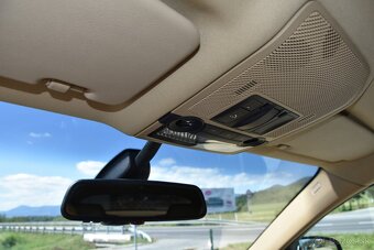 BMW X6 xDrive 50i - 18