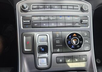 Hyundai Santa Fe 2.2-PREMIUM-7 MÍST-DPH - 18