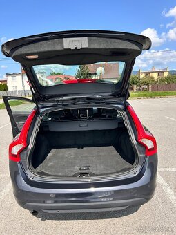 Volvo v60 - 18