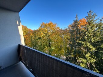 Na predaj 2-izbový byt s loggiou v Humennom sídlisko 2A - 18