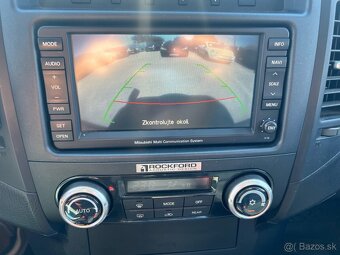 Mitsubishi Pajero 3.2D diesel, 125kW, AT/5, 4x4, rok:01.2009 - 18