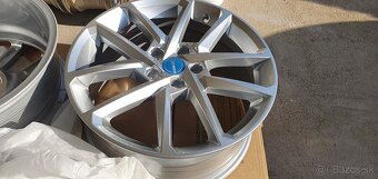 Cx-5 cx-30 cx-7 tucson quashkai sorento 5x114,3 r18 crv gh - 18