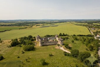 Exkluzívne na predaj rodinný dom s pozemkom 754m2 priamo v c - 18