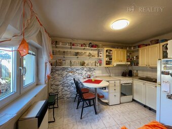 Rodinný dom s pozemkom 378 m2, Žilinská ul., Trenčianska Tep - 18