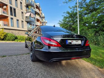 Ponúkam Mercedes CLS 350cdi  AMG - 18
