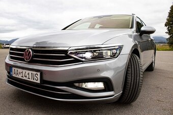 Volkswagen Passat Variant 1.6 TDI 88Kw - 18