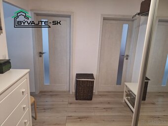 Prenájom veľkometrážneho dvojizbového bytu v Prievidzi - cen - 18