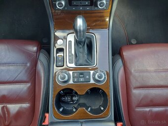 Volkswagen Touareg II 3.0 TDI Executive, 193 kW, 4motion - 18