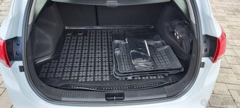 Kia Ceed SW, 1.6 benzín , GOLD PLUS , SR , 2018 - 18