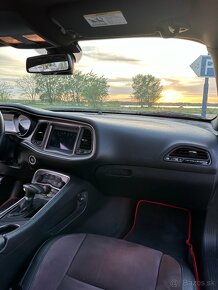 Dodge Challenger 3.6L 2019 - 18