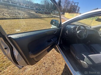 Honda hr-v 1.6i 4x4,bez hrdze - 18