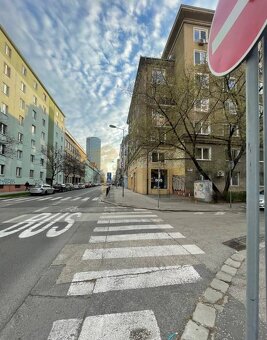 2-izb. byt, Tabakova ul., Staré Mesto pri slovenskom rozhlas - 18