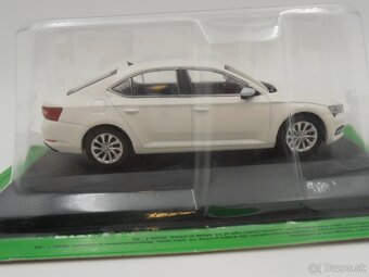 Škoda Superb I, Superb III  "Kaleidoskop" 1/43 - 18