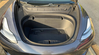 PREDANÉ Tesla Model 3 SR+ (záruka do 12/2027) - 18