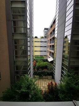 NA PREDAJ 3 IZBOVÝ BYT BRATISLAVA PASIENKY BAJKALSKÁ - 18