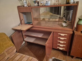 Ponúkam zachovalý retro nábytok z 80tych rokov - 18