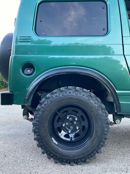 Suzuki Samurai 1,3 - 18