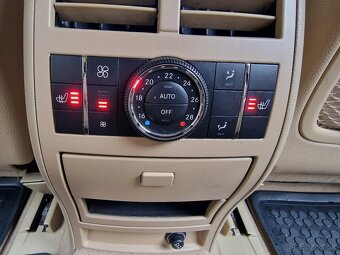 Mercedes ML 420 CDi V8 306k 4matic A/T 4x4 (diesel) kup. SR - 18