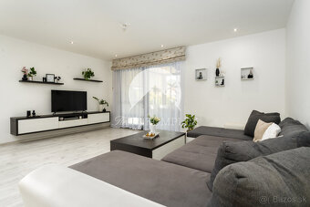 Výnimočná ponuka: Dva rodinné domy na jednom pozemku, v jedn - 18