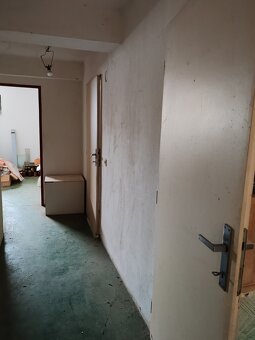 Na predaj rodinný dom Jaslovské Bohunice - 18