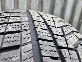 Zimné pneumatiky Hankook Winter ICept - 205/55 r17 95V - 18