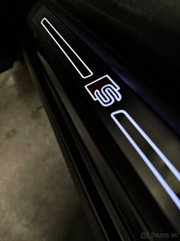 AUDI E-TRON 55 QUATTRO S EDITION DPH ZÁRUKA - 18