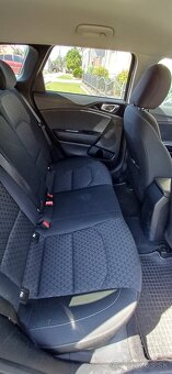 KIA Cee’d Sporty Wagon 1.6 CRDi 136k First Edition A/T - 18