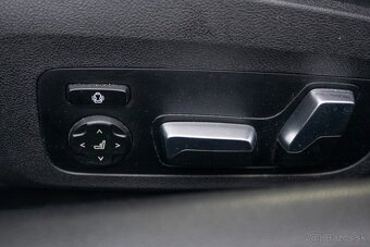 BMW Rad 8 M850i xDrive Coupé - 18