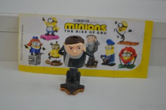 KINDER  MINIONS - 18