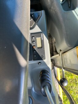 Kolesové rypadlo Liebherr A914 Compact Rail - 18