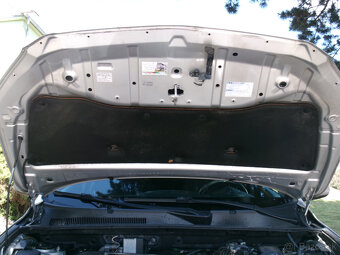 TOYOTA RAV4 2.2 D 4x4 - 18