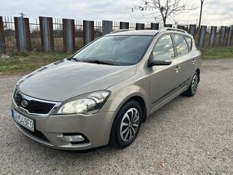 Predám KIA CEED SW 1.6 cvvt 92kw STK, EK do 2027 - 18