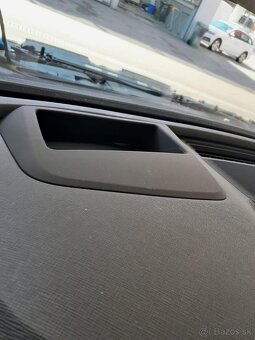 Skoda Superb 4 combi 2,0TDI 110 kw L&K - 18