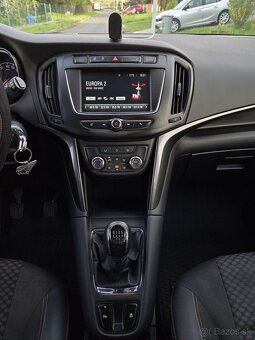 Opel Zafira Tourer 1.4 Turbo - 18