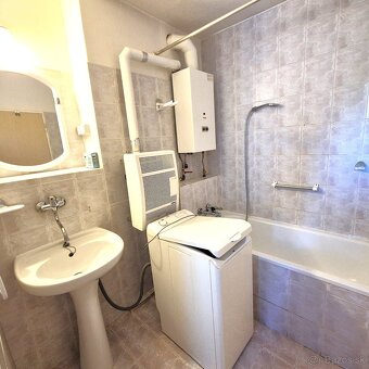 REZERVOVANÉ - TIMA Real ponúka na predaj 2-izbový byt - 18