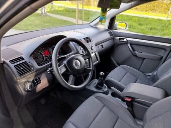 Predám Volkswagen Touran 7 MIESTNE - 18