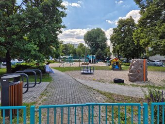 Svetlý zariadený 2i byt po rekonštrukcii na Nivách - 18