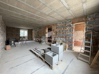 Rodinný dom v Nitrianskych Hrnčiarovciach - 18