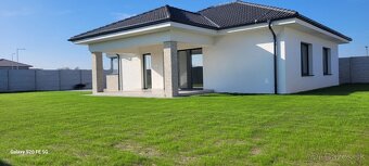 4 izbový rodinný dom 143 m2 pozemok 633 m2 Dunajská Streda - - 18