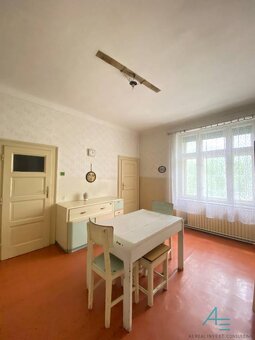 Unikátny, historický, veľký byt v centre. - 18