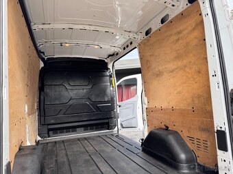 Ford Transit 2.2 3miestna - 18