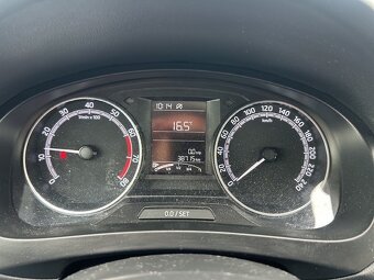 ŠKODA RAPID 1,0 TSi - 18