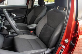 TOYOTA YARIS Cross 1.5 Dynamic Force 92kW 2024 + ZÁRUKA - 18