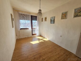 Veľkorysý RD aj pre dve generácie v obci Hrušovany - 18