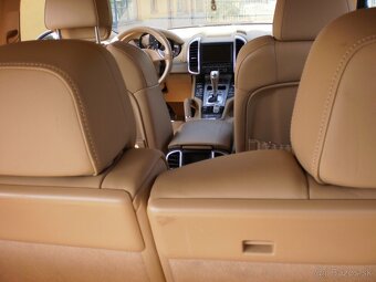Porsche Cayenne 3.0TDi, 4 x 4 ,180kW, A 8 r.11 - 18