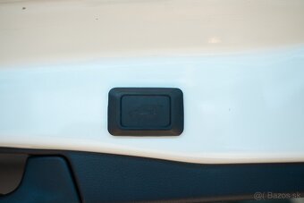 Toyota RAV4 2.5 Hybrid e-CVT Selection AWD - 18
