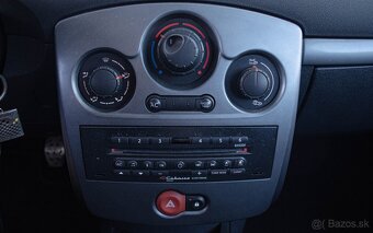 Renault Clio RS 2.0i 16V - 18