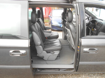 Chrysler Voyager 2.8 CRD 7Miestne - AJ NA SPLÁTKY OD39,90e - 18